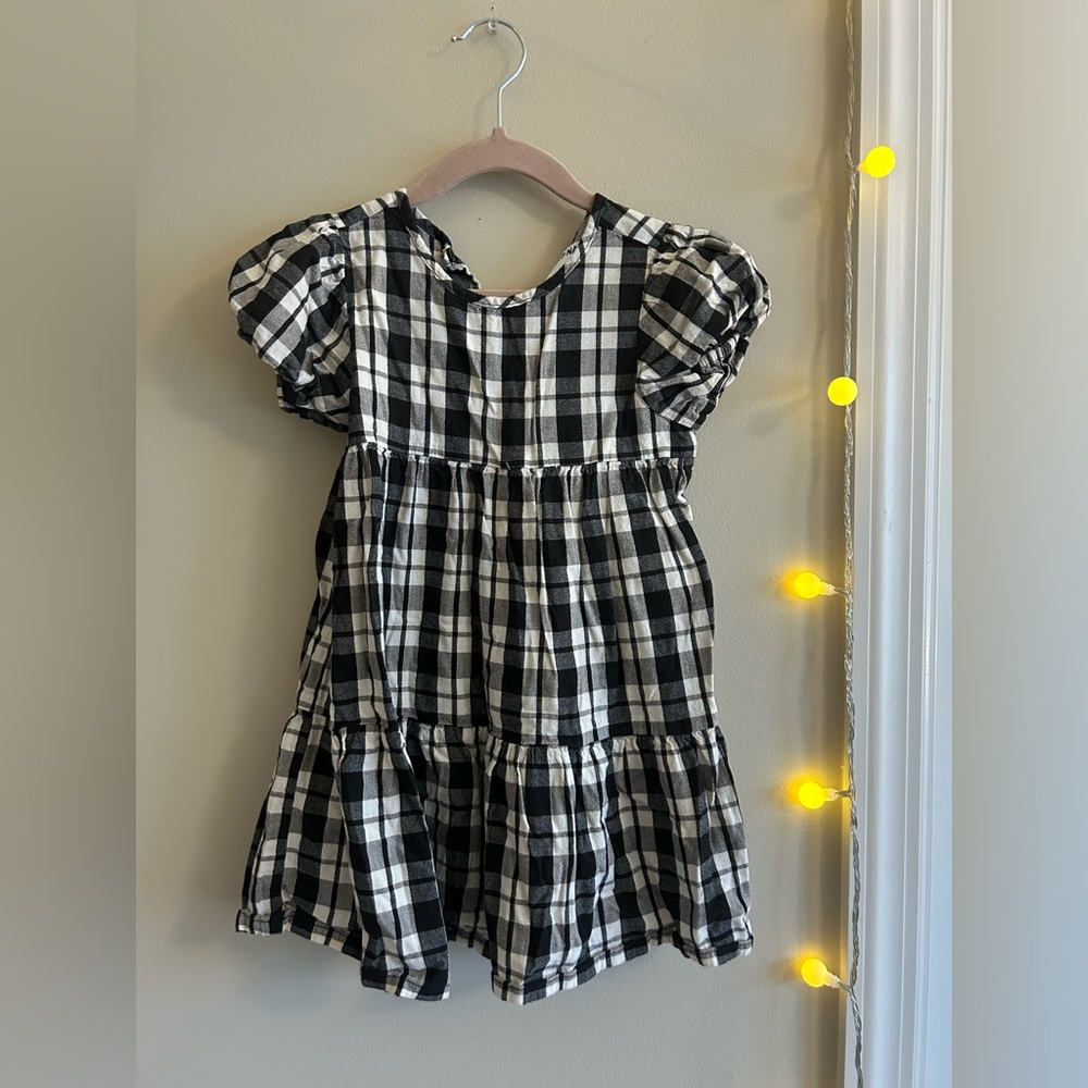 Black and White old navy Plaid Kids Dress 4t